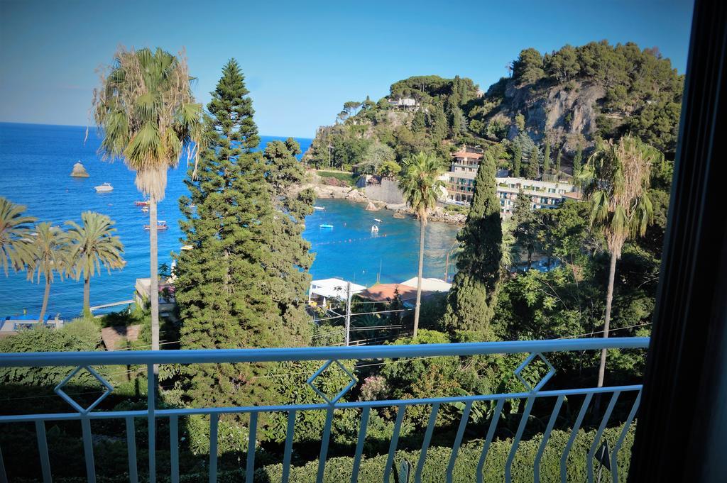 טאורמינה B&B A Due Passi Dal Mare מראה חיצוני תמונה