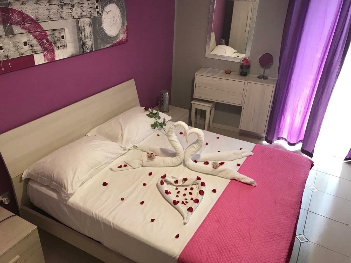 טאורמינה B&B A Due Passi Dal Mare מראה חיצוני תמונה